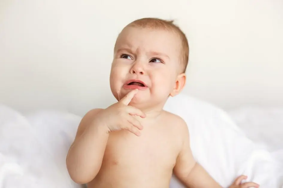 bebê estressado