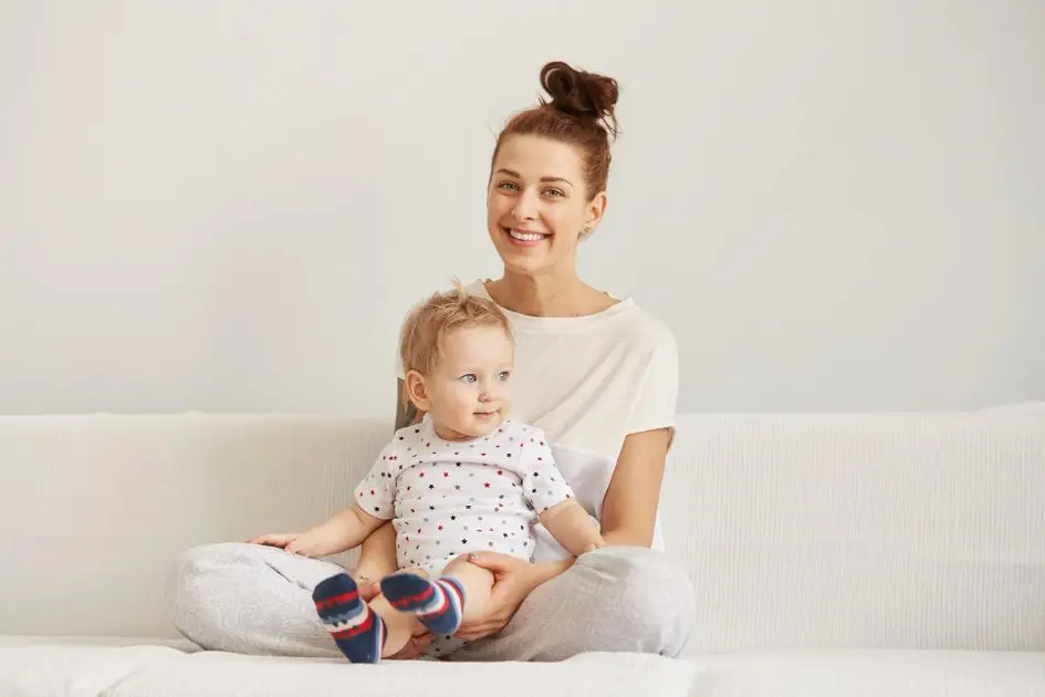 bebê pode sentar com quantos meses